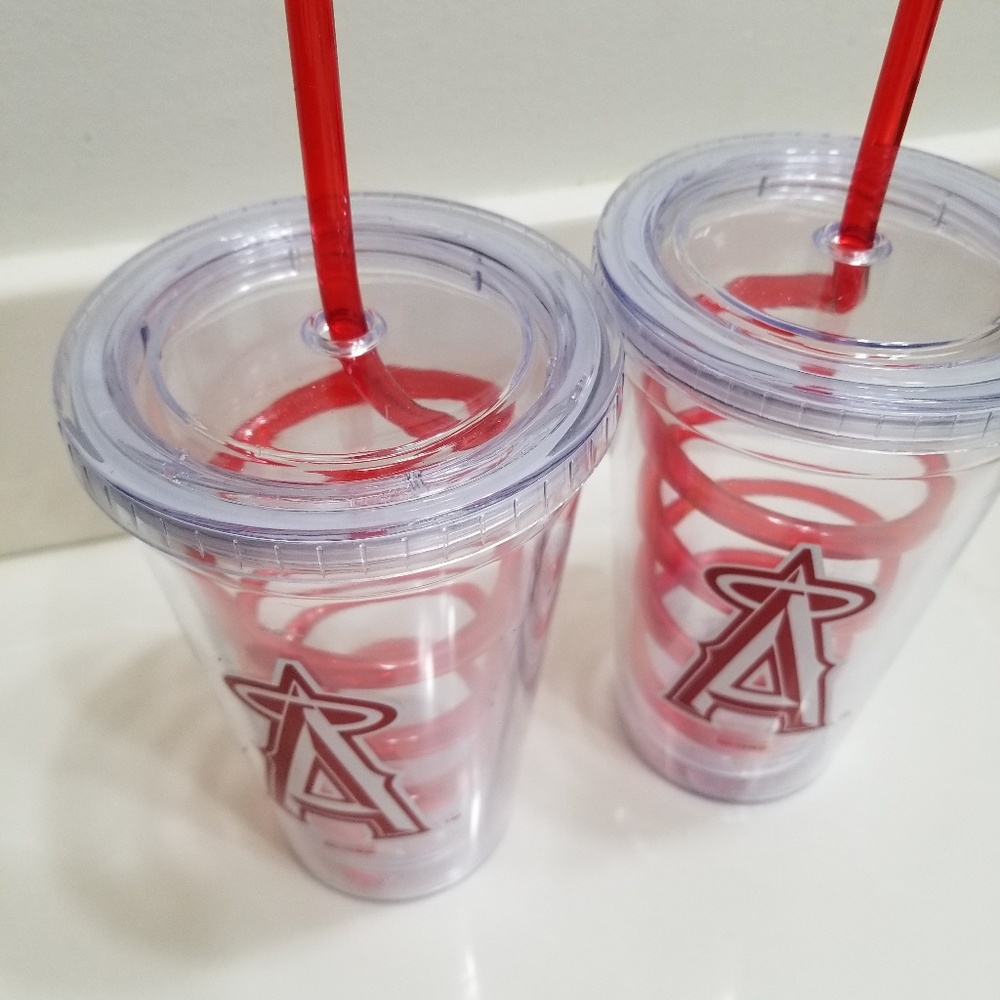 2 new 16oz L.A. Angeles Tumblers w Straw